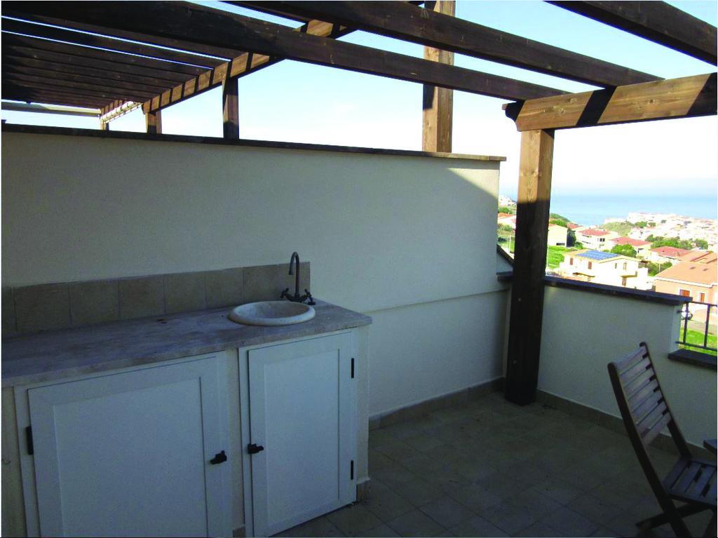 Residence L'Incanto Attici Кастелсардо Екстериор снимка
