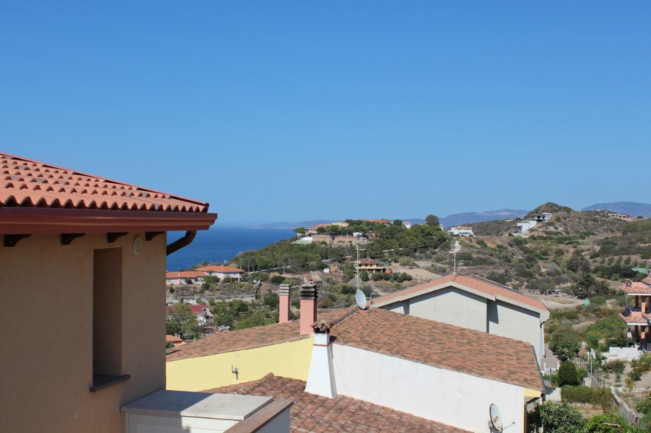 Residence L'Incanto Attici Кастелсардо Екстериор снимка
